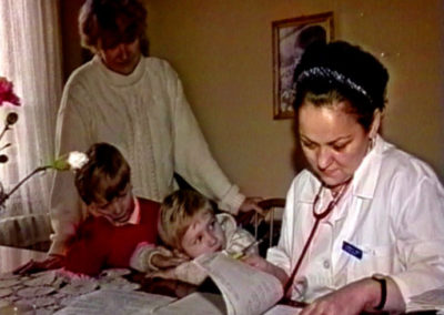 sign the paperwork at the materity hospital 1